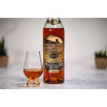 Calumet Farm 16 Year Old Kentucky Straight Bourbon Whiskey - Image 2