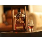 Knob Creek Small Batch Limited Edition 18 Year Old Straight Bourbon Whiskey - Image 2