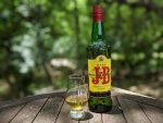 J&B Blended Scotch Rare - Image 2
